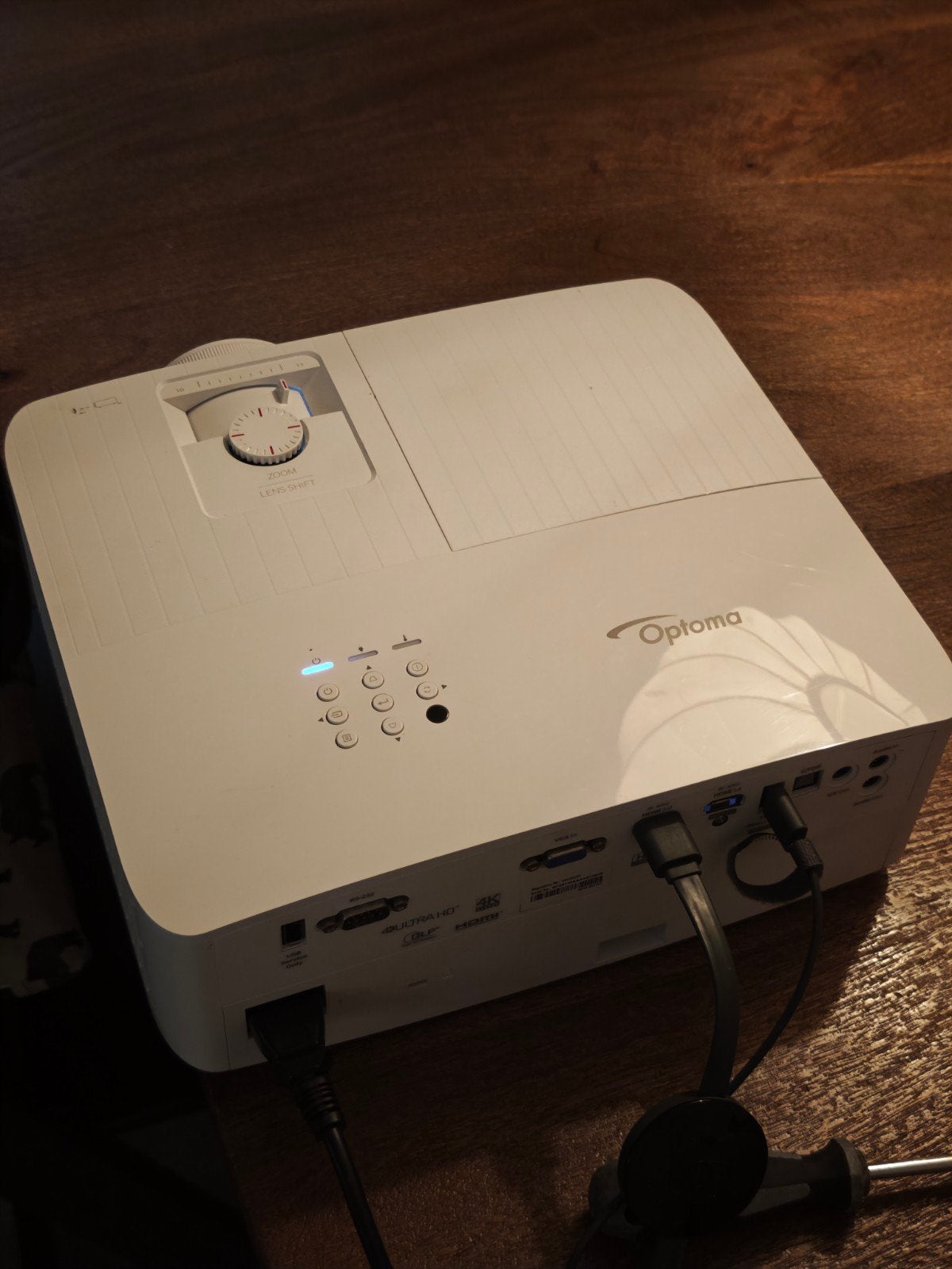 Optoma UHD42 4K Beamer - Haarscherp beeld voor thuisbioscoop, Audio, Tv en Foto, Beamers, Gebruikt, Ophalen of Verzenden, Optoma