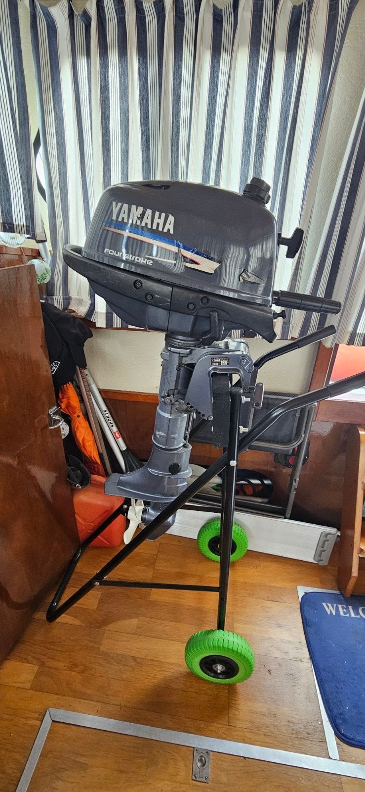Yamaha 4 pk buitenboordmotor - 4-takt, zo goed als nieuw, Ophalen, Zo goed als nieuw, Benzine, Buitenboordmotor