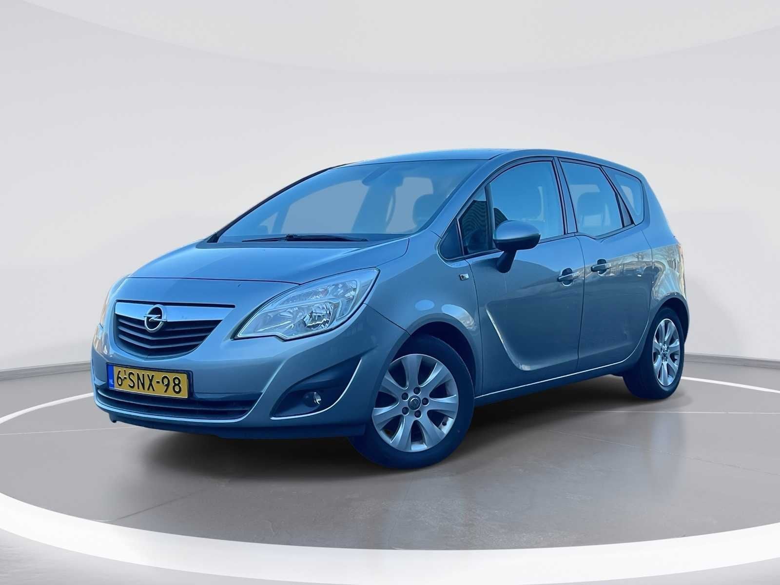 Opel Meriva 1.4 Turbo Berlin | 6-SNX-98, Auto's, Voorwielaandrijving, Euro 5, Gebruikt, 680 kg