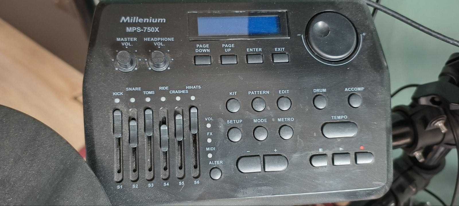 Foto 5 van Millenium MPS-750X Elektronisch Drumstel