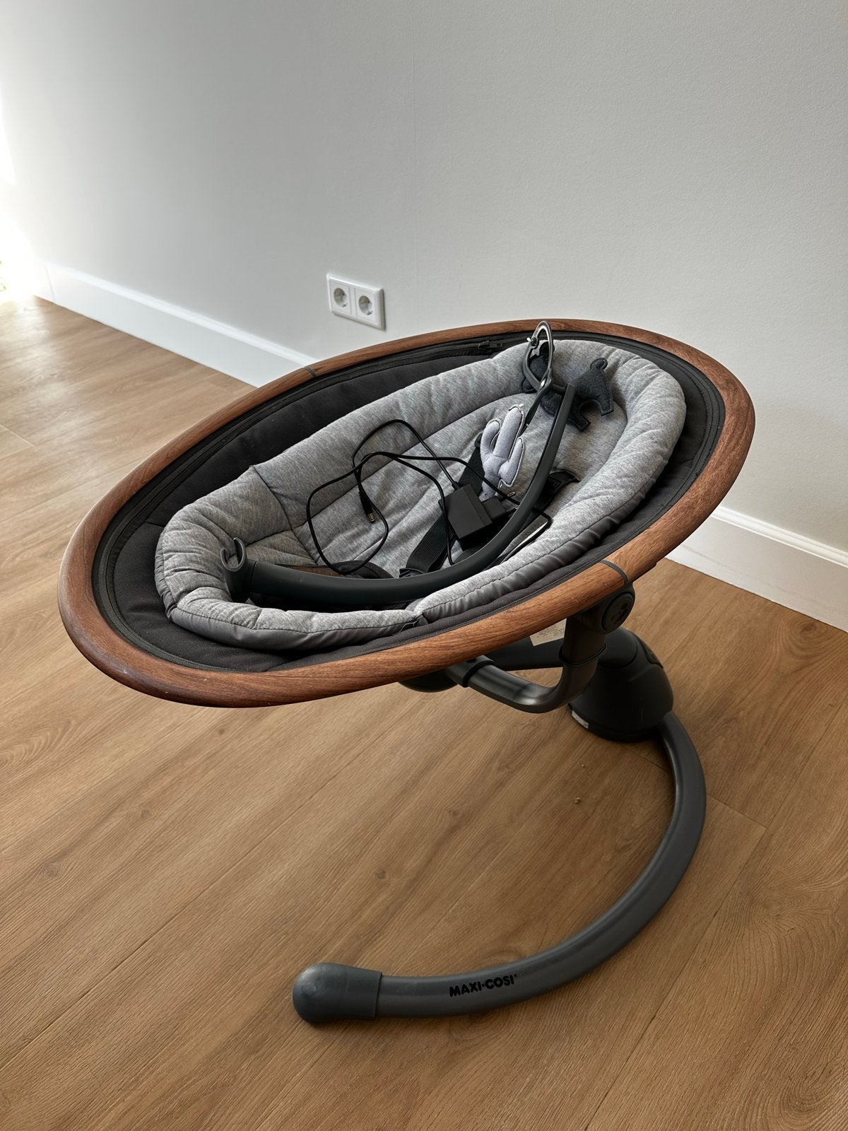 Maxi Cosi Cassia Elektrische Wieg/Schommelstoel, Ophalen, Zo goed als nieuw, Wieg