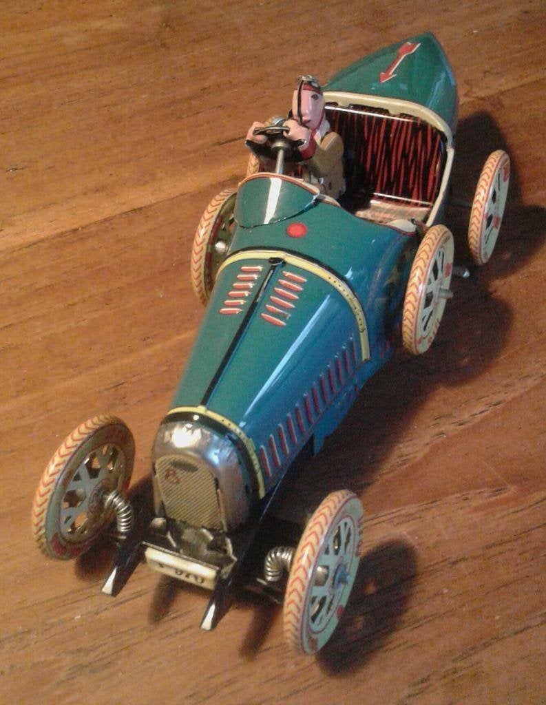 14 X BUGATTI - Race-model 1930, 18 cm, metaal, + sleutel, Ophalen of Verzenden