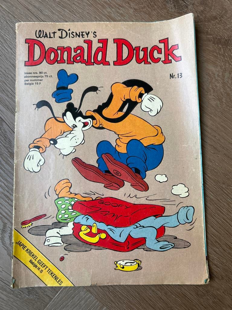 Walt Disney's Donald Duck Nr. 13 - 1975, Boeken, Stripboeken, Eén stripboek, Ophalen of Verzenden, Zo goed als nieuw
