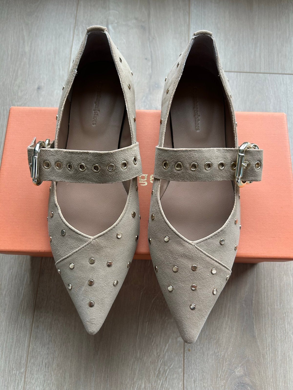 Copenhagen Shoes Ballerina's met studs - Zo goed als nieuw, Ophalen, Zo goed als nieuw, Beige, Ballerina's