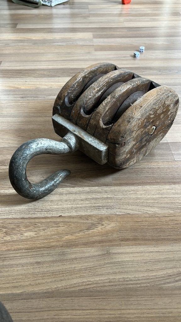 Antieke houten scheepskatrol, Antiek en Kunst, Ophalen of Verzenden