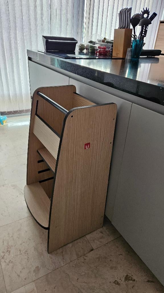 Trusty Montessori leertoren van BianconiglioKids, Ophalen, Zo goed als nieuw, Overige typen
