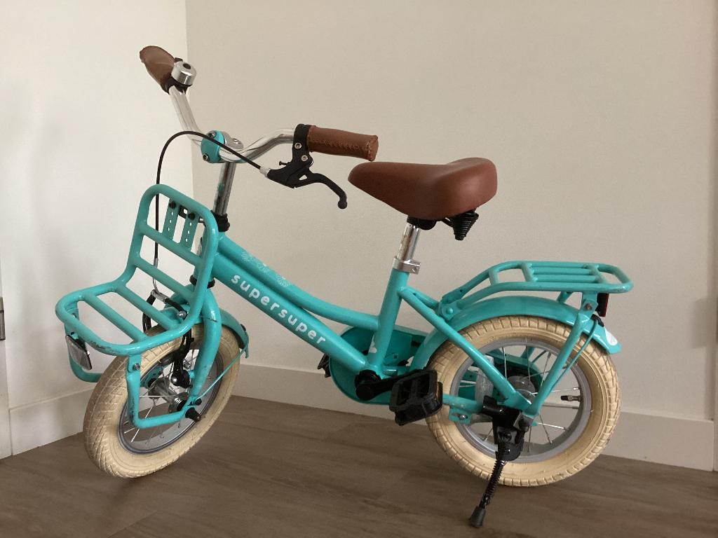 Super super cooper kinderfiets 14 inch, Fietsen en Brommers, Fietsen | Kinderfietsjes, Ophalen, Terugtraprem, Zijwieltjes, Gebruikt