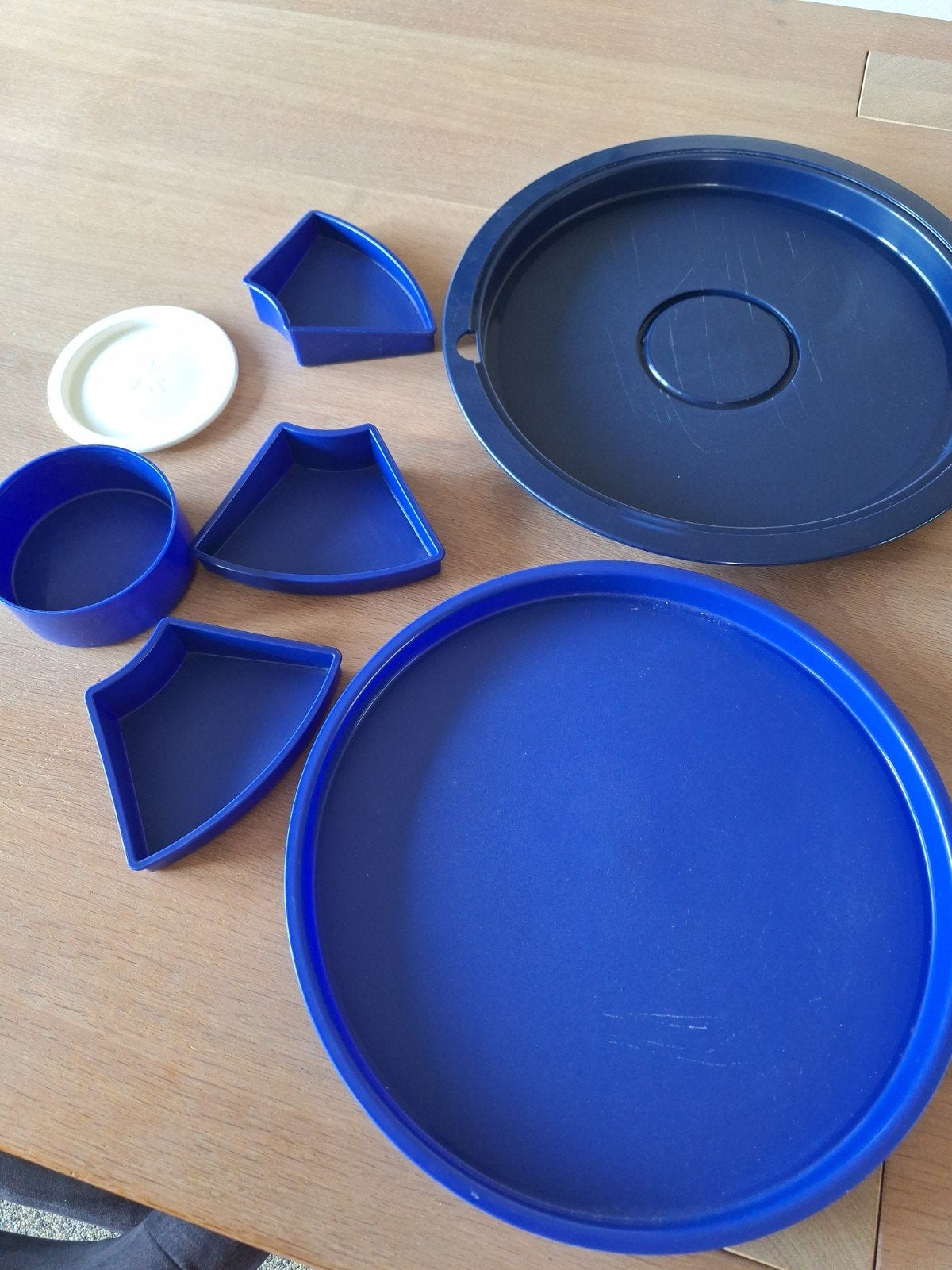 Tupperware Serveerblad met 5 vakken en deksel, Ophalen, Gebruikt, Blauw, Schaal
