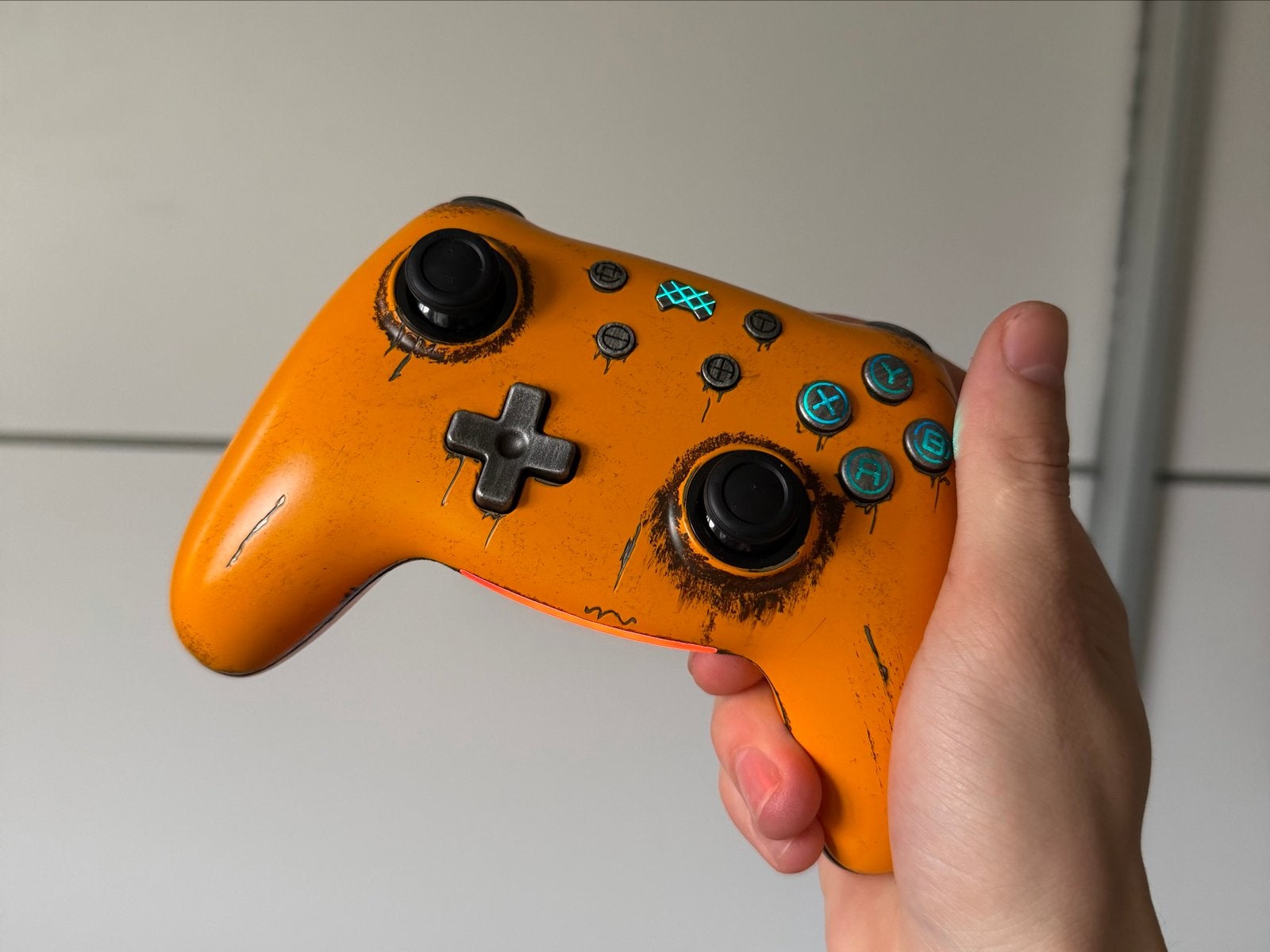 PB Tails Gamker Crush Limited Edition Controller