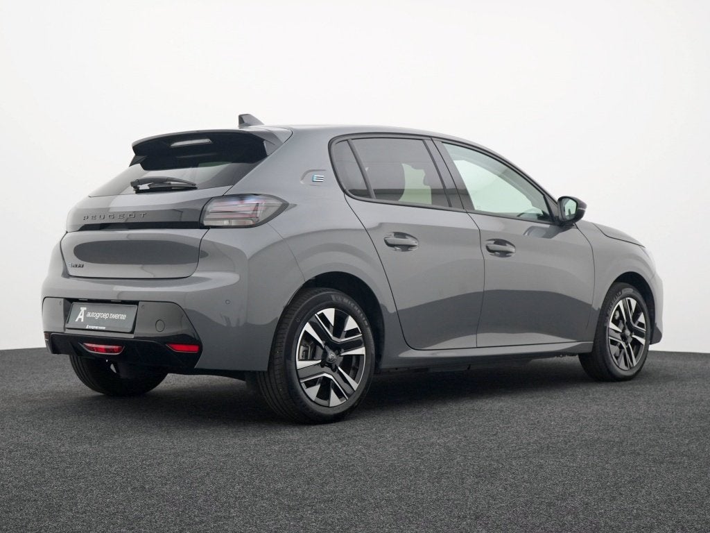 Peugeot e-208 Allure 51 kWh | Carplay | Private lease 489 pm, Automaat, 0 cilinders, Gebruikt, 157 pk