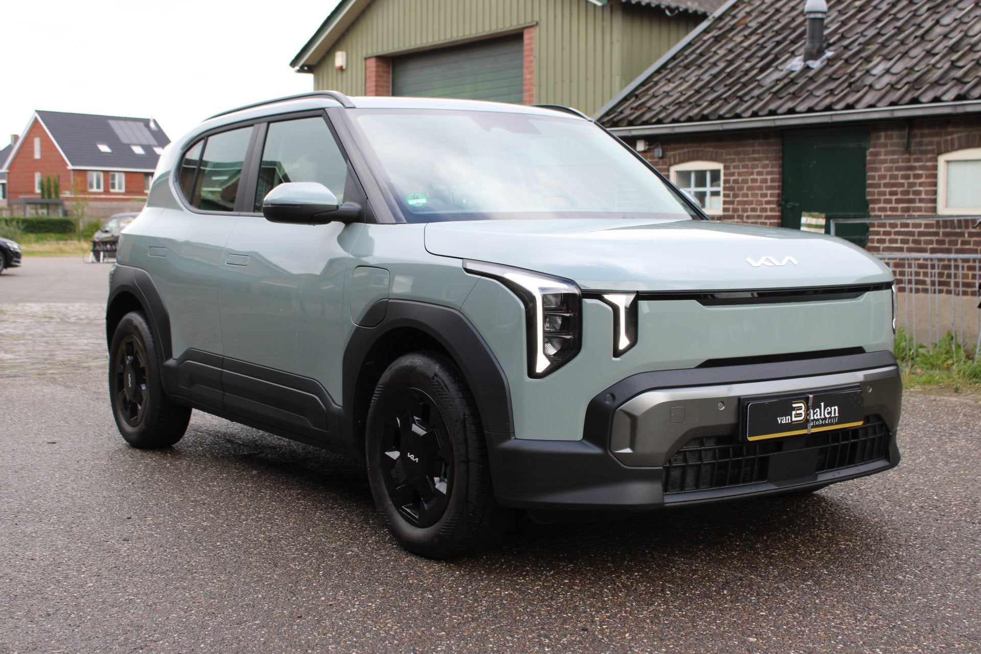 Kia EV2 EARTH 42.2 kWh LED 5-PERSOONS DIRECT LEVERBAAR!, Auto's, Dealer onderhouden, 1525 kg, Gebruikt, SUV of Terreinwagen