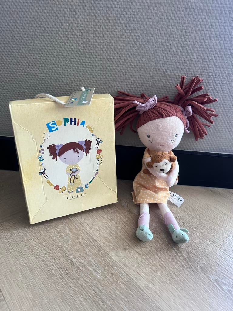 Little Dutch Stoffen Pop Sophia met Aapje, Kinderen en Baby's, Speelgoed | Poppen, Ophalen of Verzenden, Zo goed als nieuw, Overige typen