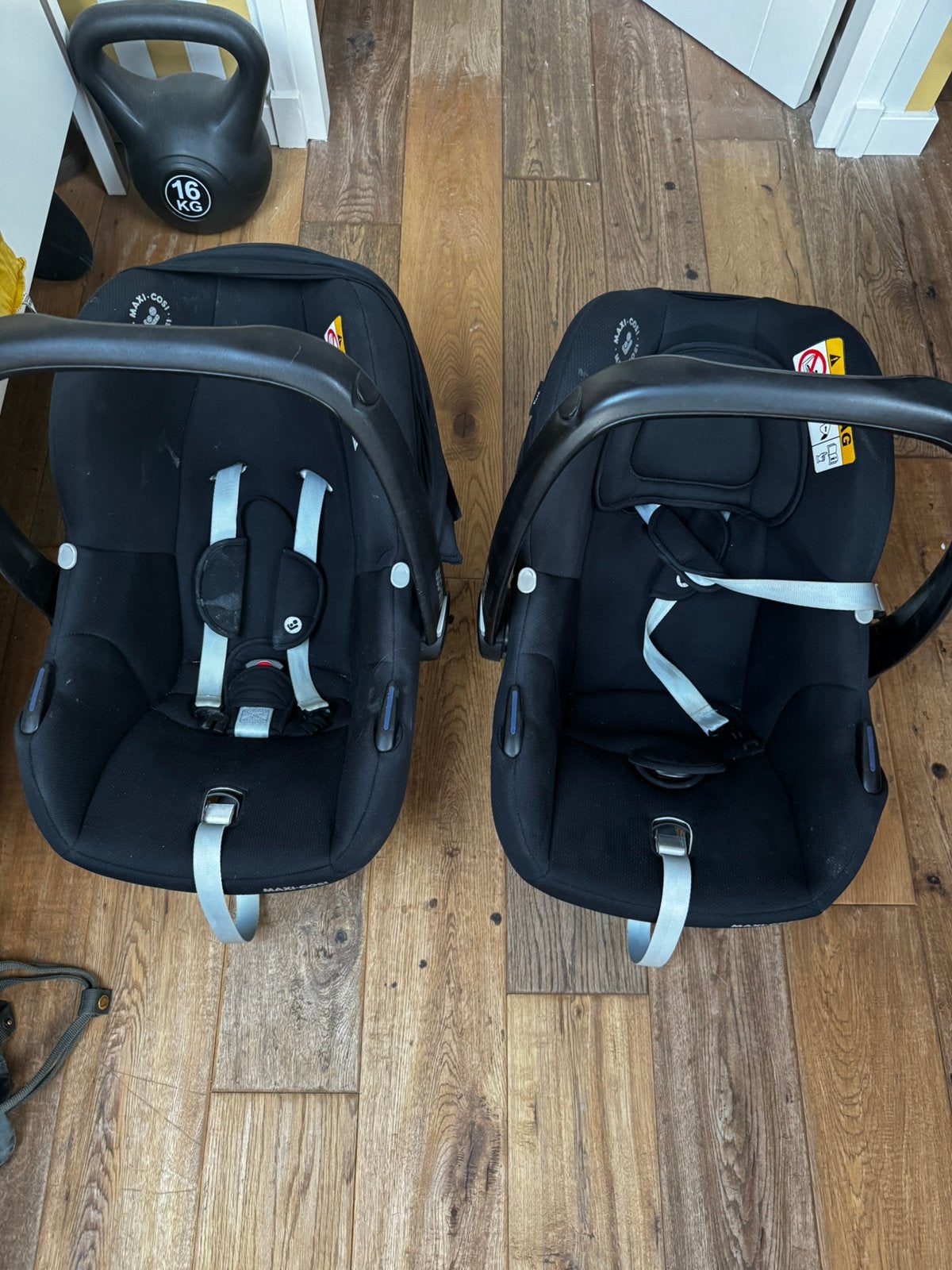 2x maxi cosi Tinca, Ophalen, Zo goed als nieuw