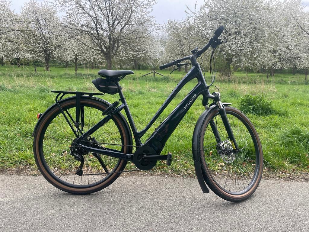 Specialized Como 3.0 E-bike - Maat L, Gebruikt, 50 km per accu of meer, 55 tot 59 cm, Ophalen