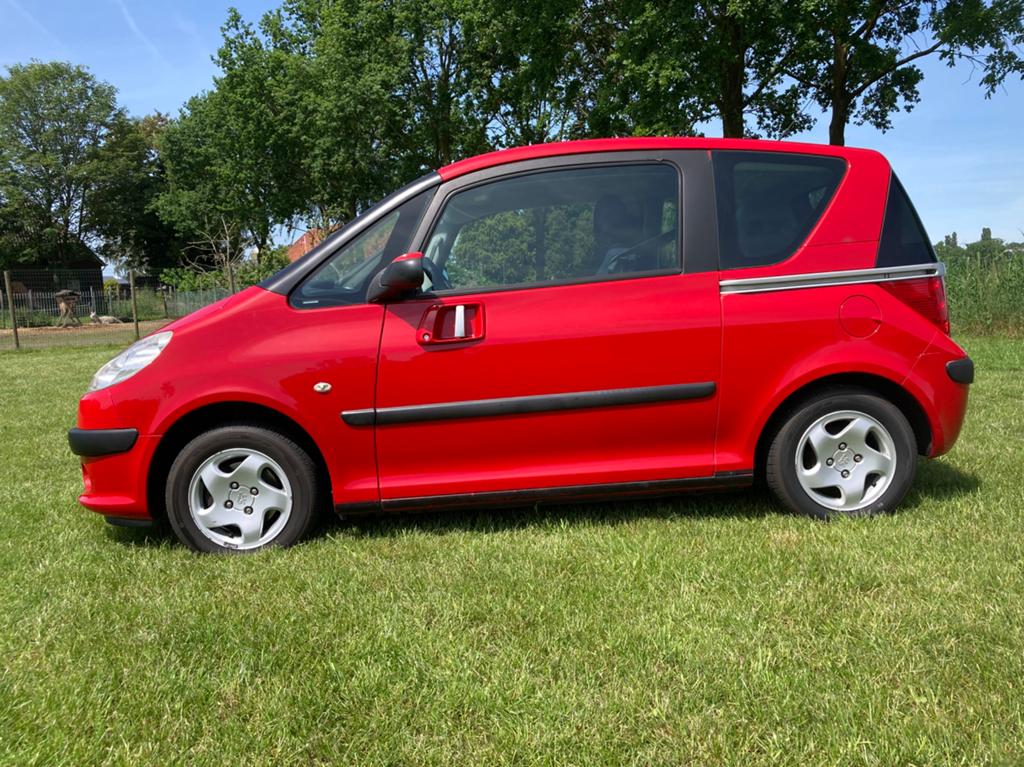 Peugeot 1007 1.4  bj 2007  Nwe APK 91956 km!, Auto's, Peugeot, Voorwielaandrijving, Stof, 4 cilinders, Airbags