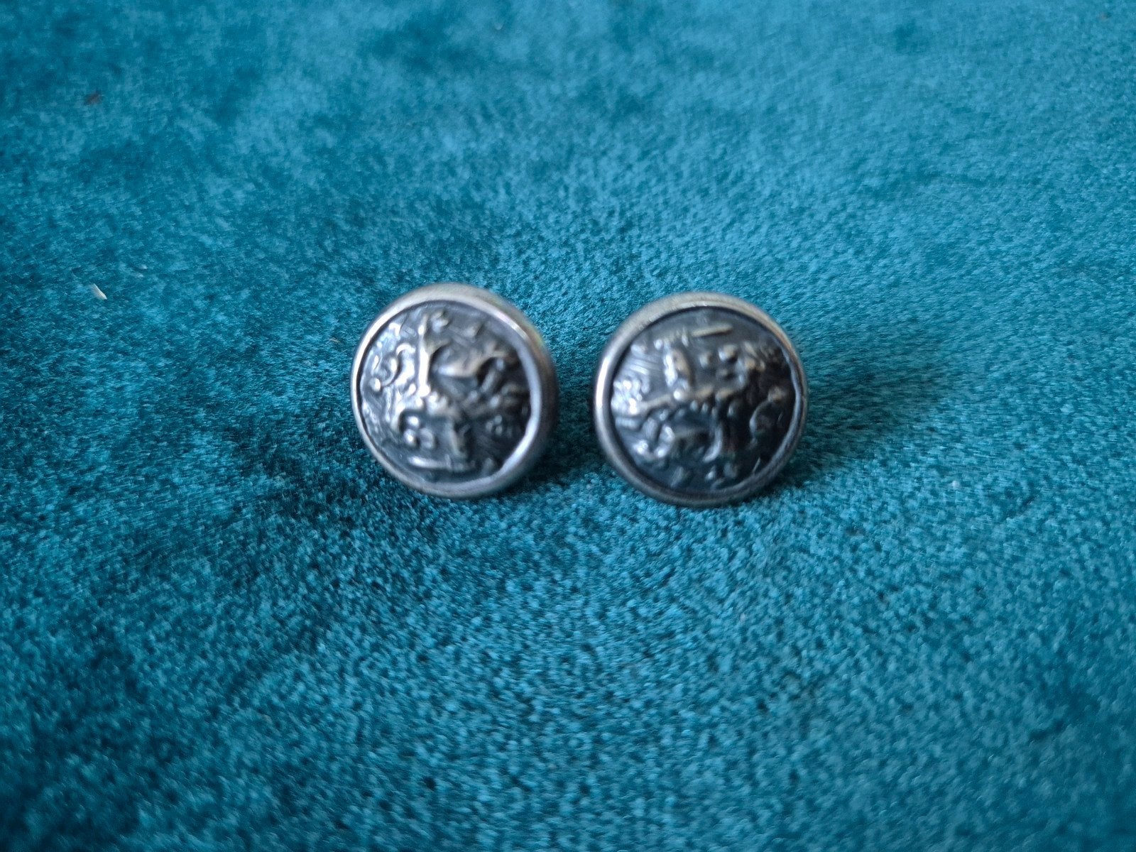 2x uniform knoop Nederlandse Leeuw 14mm, Verzamelen, Militaria | Algemeen, Ophalen of Verzenden, Landmacht, Nederland, Kleding of Schoenen