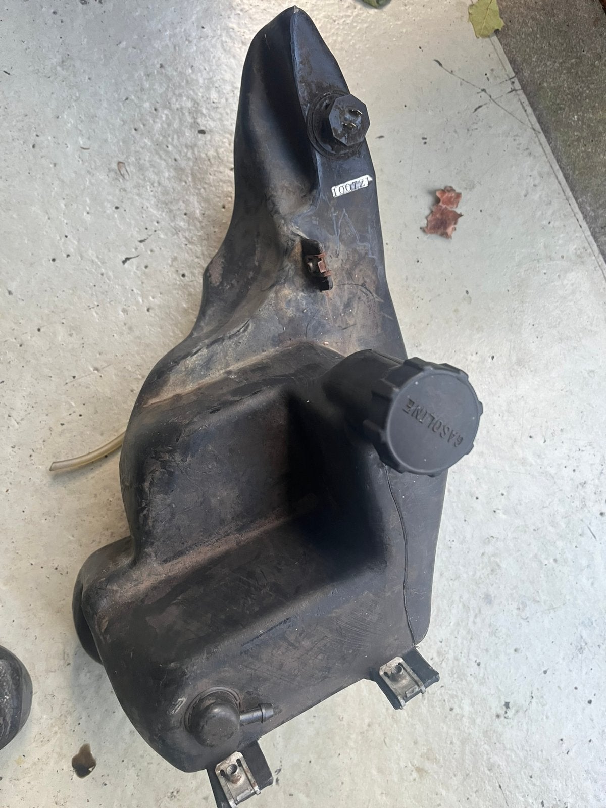 Piaggio zip benzine tank, Ophalen