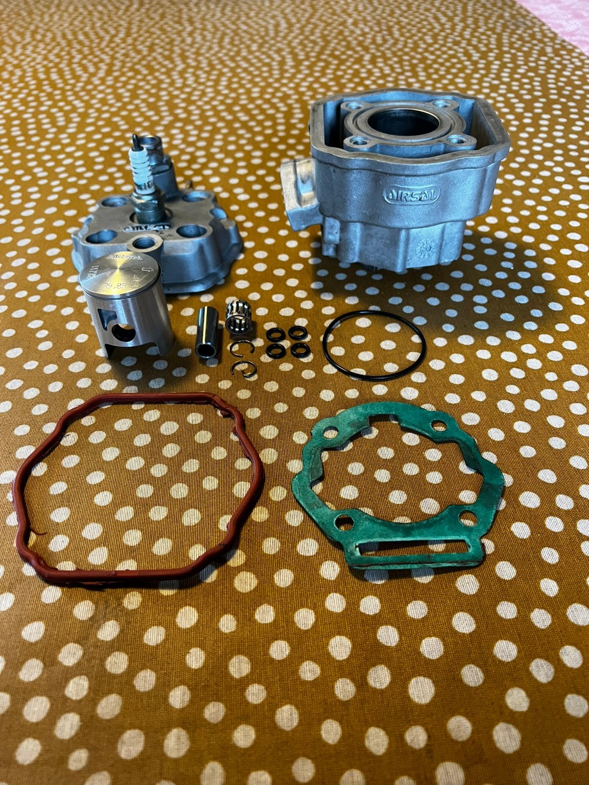 Airsal 50cc nt derbi cilinder, Ophalen, Zo goed als nieuw, Cilinder