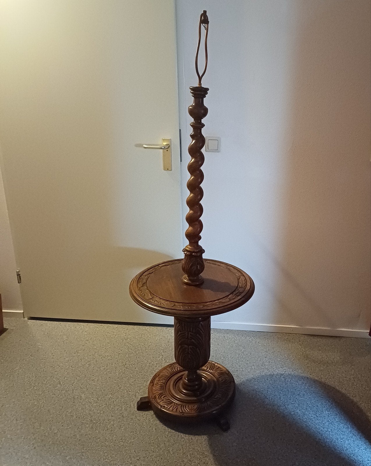 Schemerlamp, Ophalen