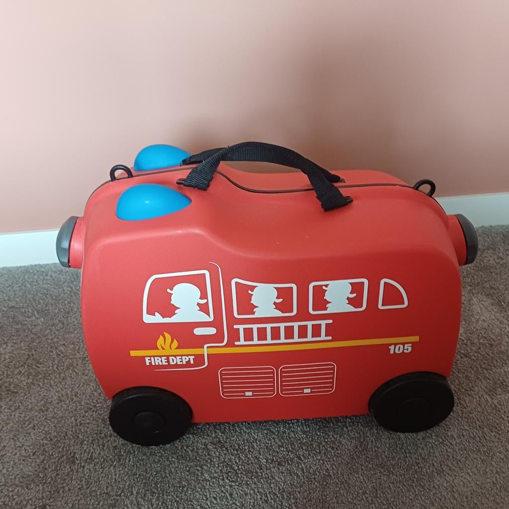 Brandweer Reiskoffer voor Kinderen op Wieltjes, Sieraden, Tassen en Uiterlijk, Koffers, Gebruikt, Hard kunststof, Minder dan 50 cm