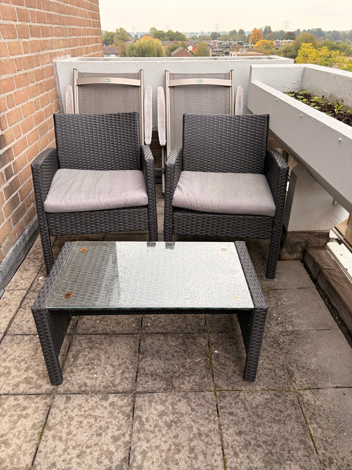 Wicker loungeset: bank en stoelen met glazen bijzettafel, Ophalen, 4 zitplaatsen, Gebruikt, Loungeset