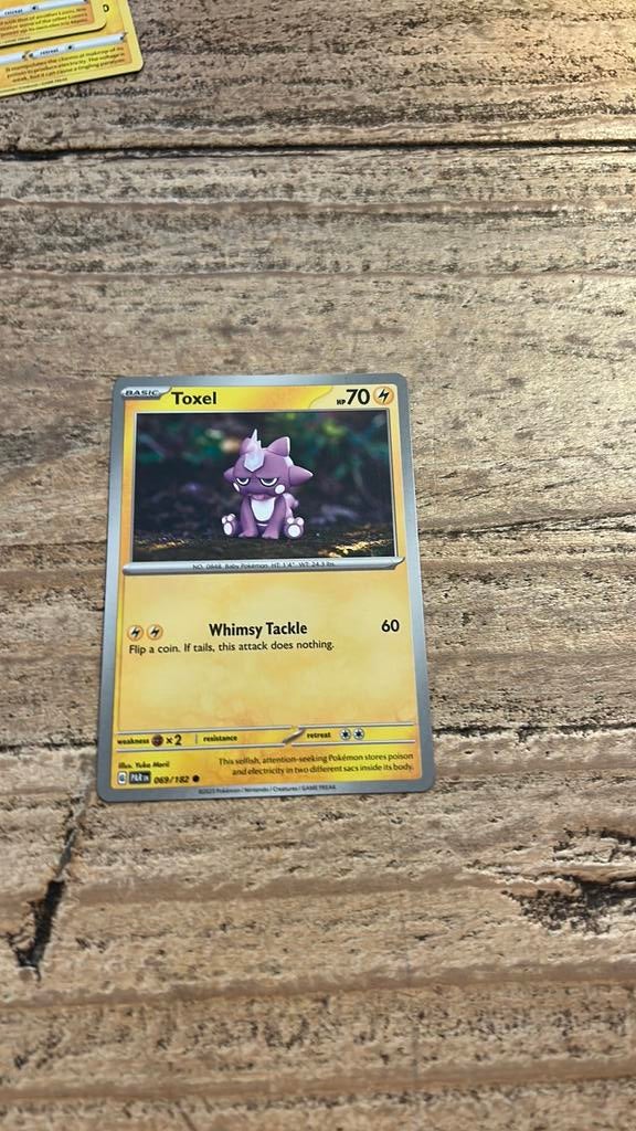 Toxel pokemon kaart, Ophalen of Verzenden, Zo goed als nieuw