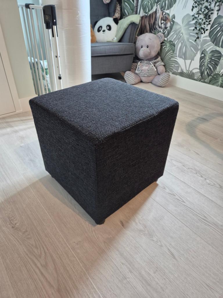 Hocker te koop - Gebruikt maar in goede staat, Huis en Inrichting, Banken | Voetenbanken en Poefen, Ophalen, Minder dan 50 cm