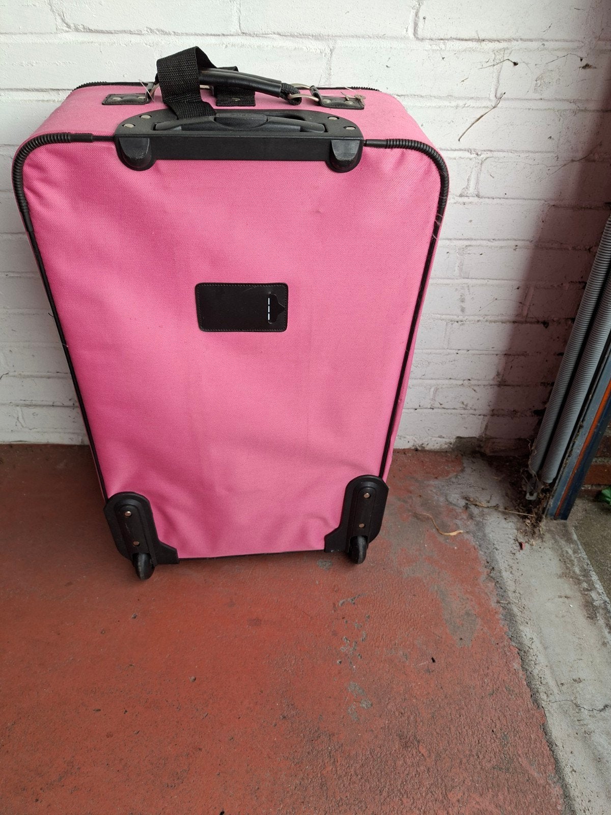 Roze Marco Amrini reiskoffer met wieltjes, Gebruikt, 35 tot 45 cm, Ophalen, 60 tot 70 cm