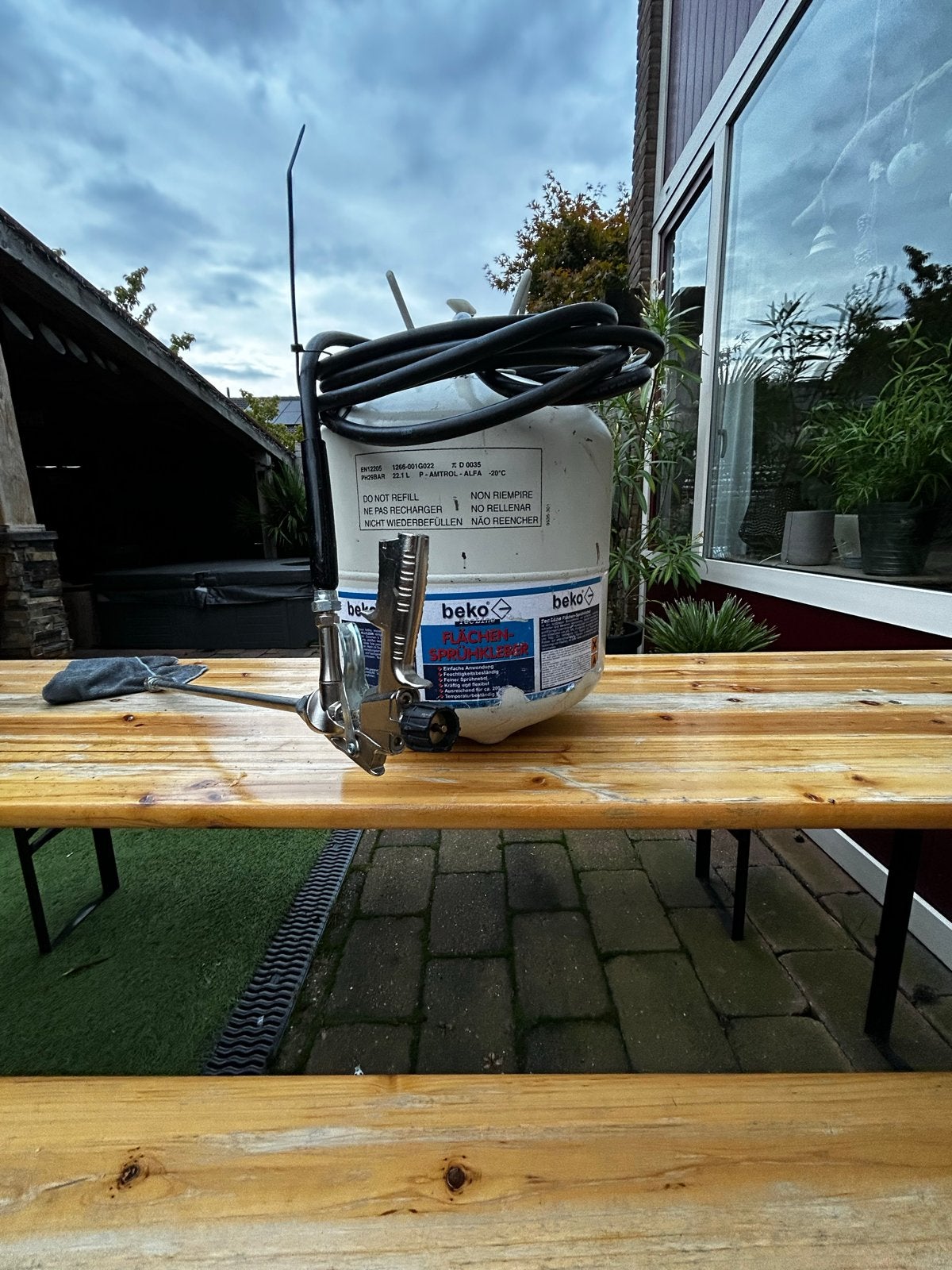 EPDM drukvat spuitlijm, Ophalen, Gebruikt