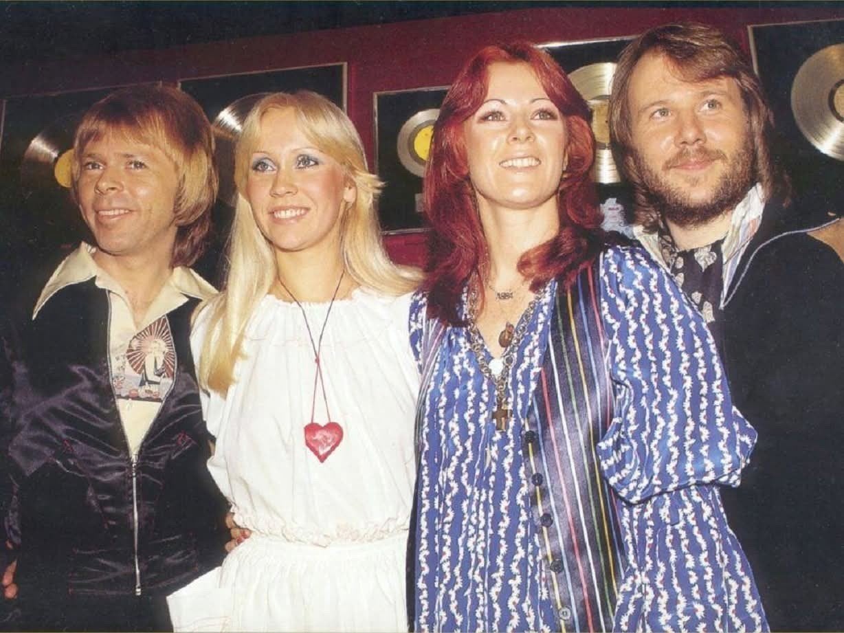 Gezocht: Abba!, Eén persoon
