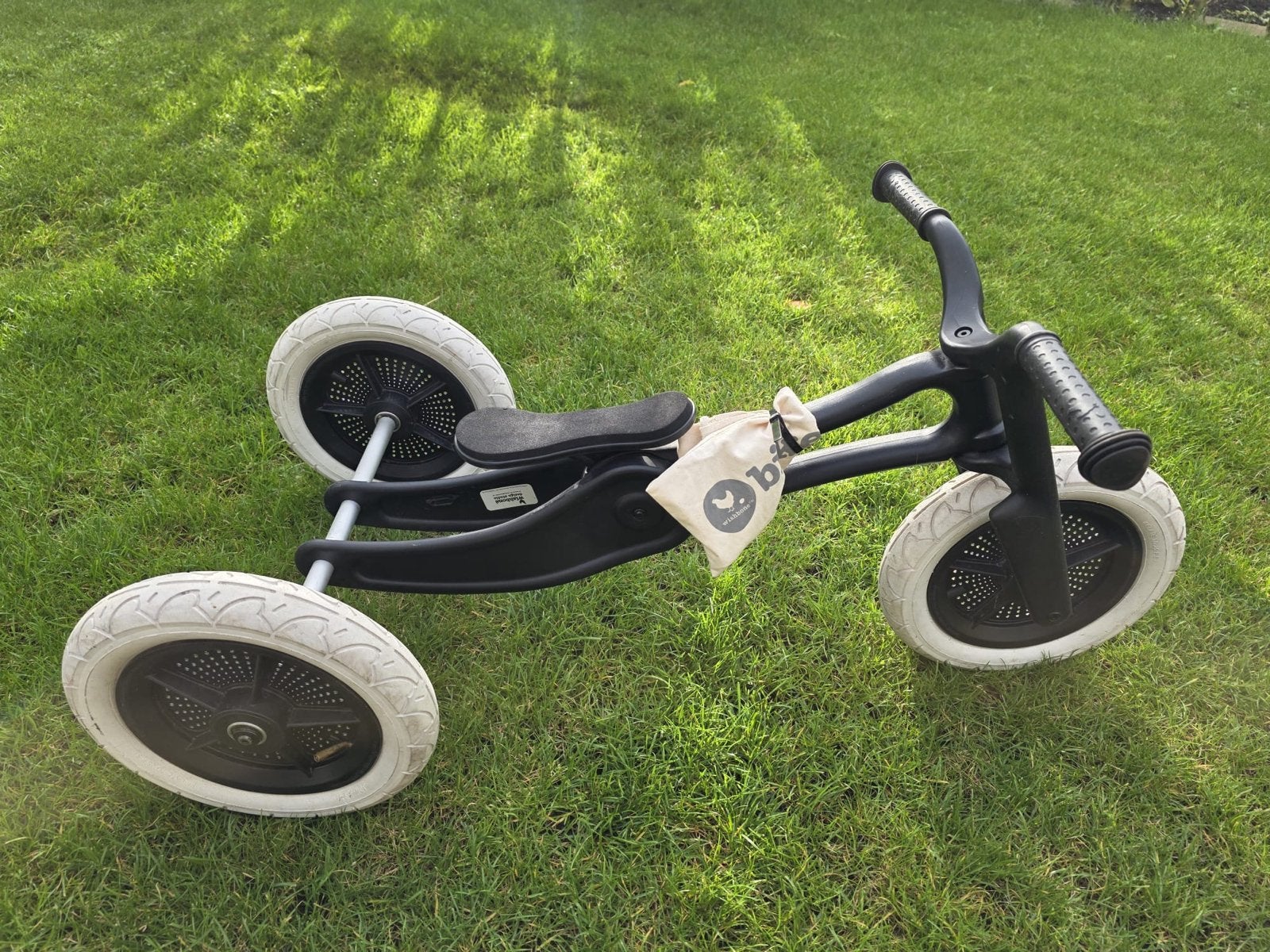 Wishbone bike zwart - 3-in-1 loopfiets met ombouwset, Ophalen, Zo goed als nieuw, Loopfiets