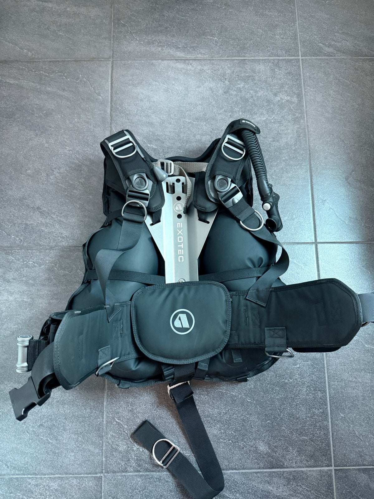 Apeks Exotec S/M Nieuwstaat, Ophalen of Verzenden, Zo goed als nieuw, Trimvest of Wing