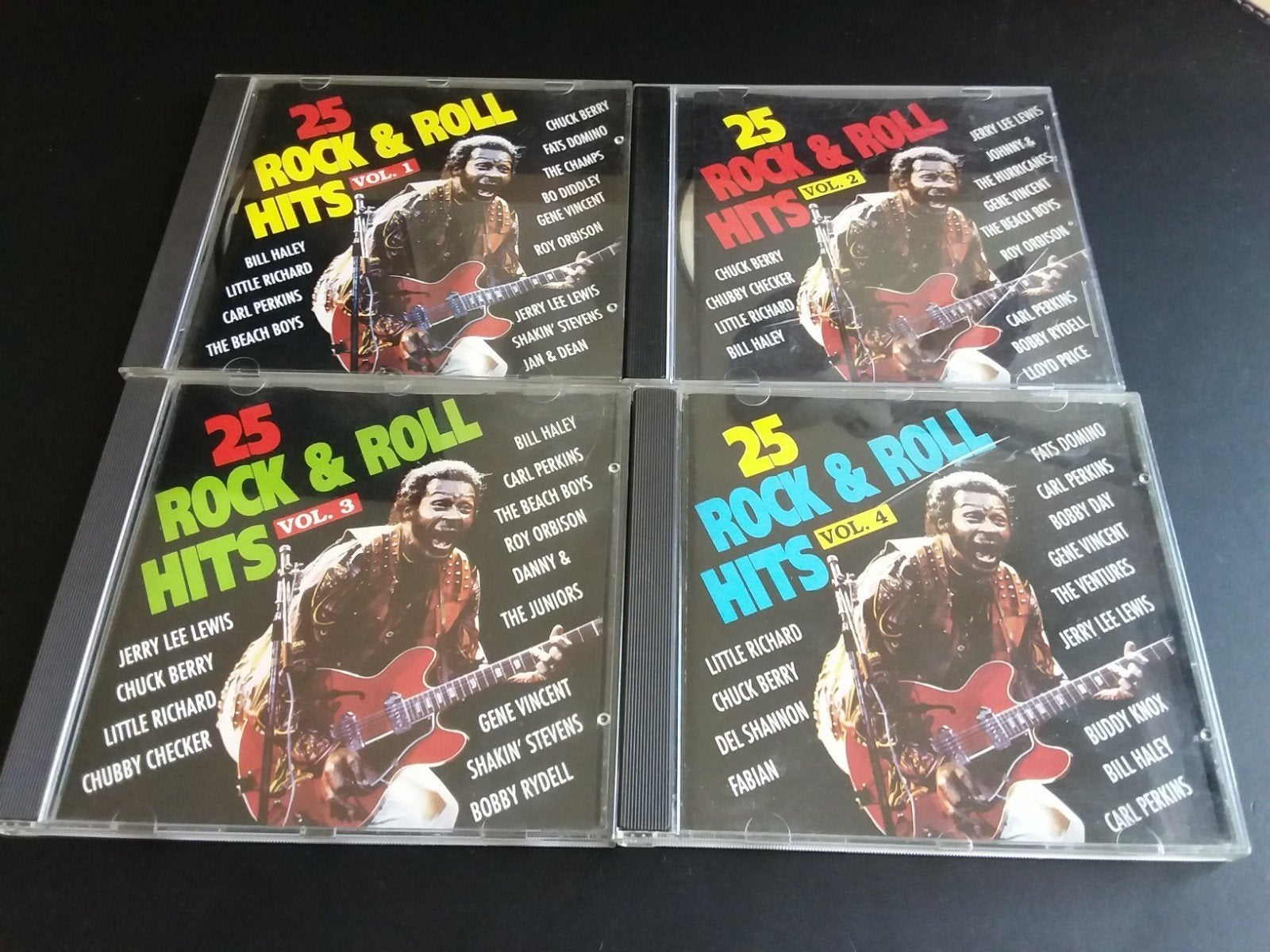 4x cd à 25 hits  rock en roll  als set 100 hits  als nieuw, Ophalen of Verzenden, Zo goed als nieuw, Poprock