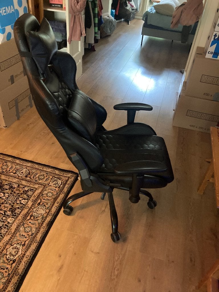 Gamestoel te koop GX Trust, Huis en Inrichting, Bureaustoelen, Ophalen, Zwart, Zo goed als nieuw, Gaming bureaustoel