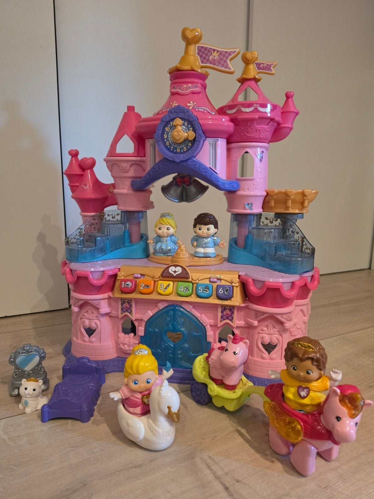 VTech Magisch Licht Kasteel met prinsessen en accessoires, Ophalen, Jongen of Meisje