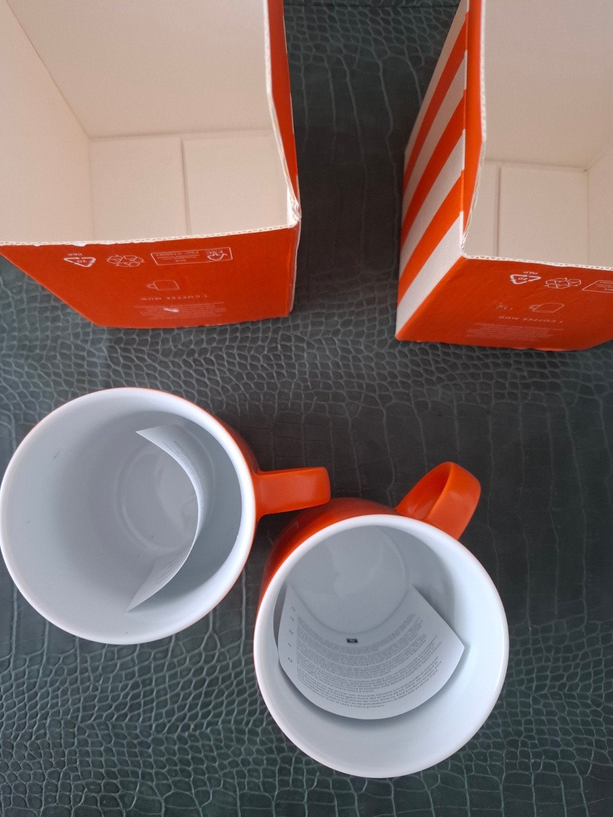 Foto 5 van Nespresso Pantone Mug nieuw