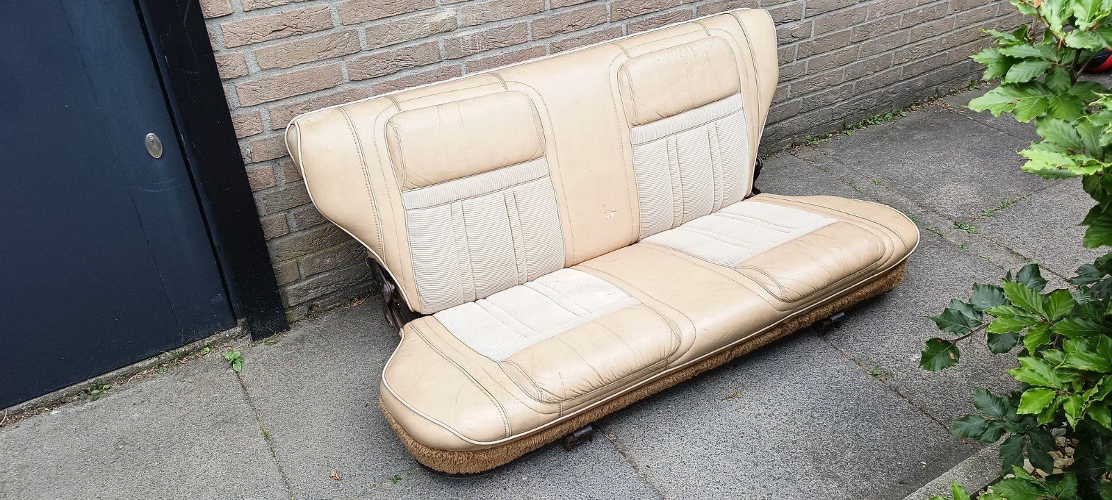 Jeep Wagoneer achterbank, Ophalen, Jeep