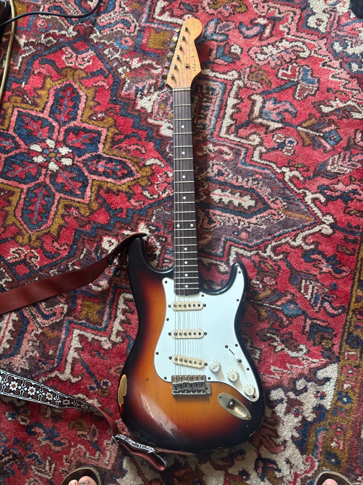 Haar stratocaster sunburst gold hardware, Ophalen