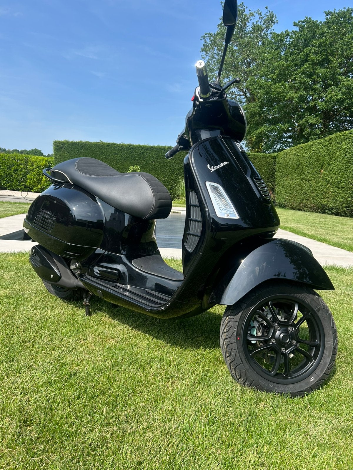 VESPA GTS 300 BJ 2014 17549KM GARANTIE, Motoren, Motoren | Piaggio, Bedrijf