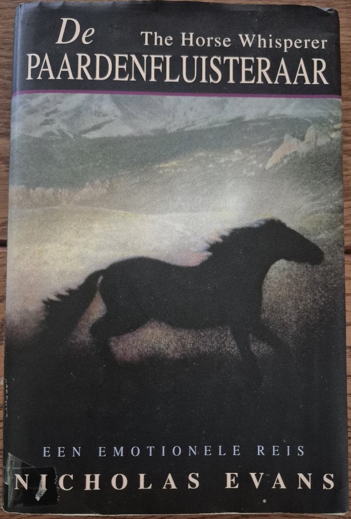Boek De paardenfluisteraar van Nicholas Evans, Ophalen of Verzenden, Gelezen, Nicholas Evans