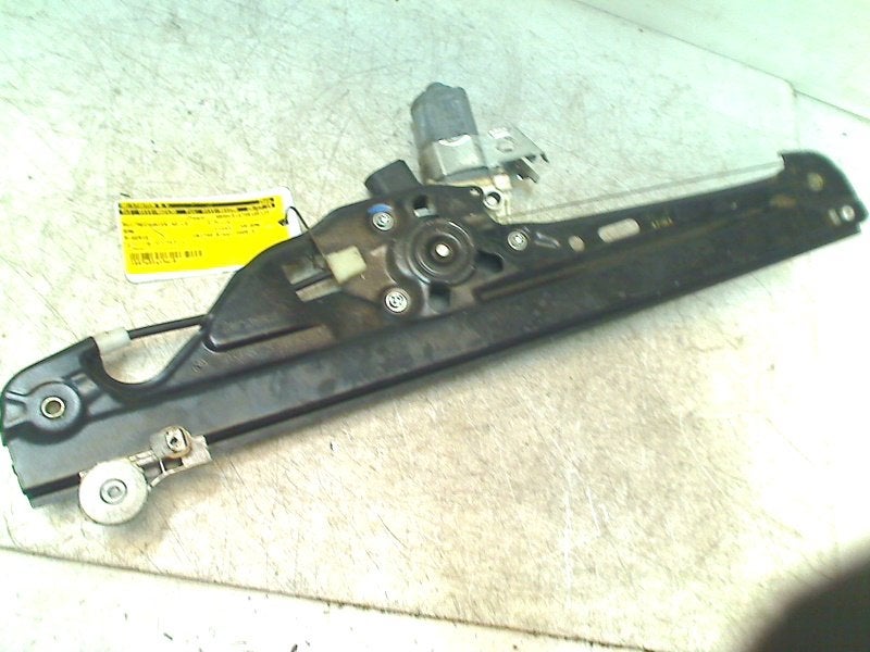 Raammechaniek Elek Links Achter BMW 5 serie (E60) 7034387S, Gebruikt, Petuelring 130, München 80809, , Duitsland, BMW, Bayerische Motoren Werke AG