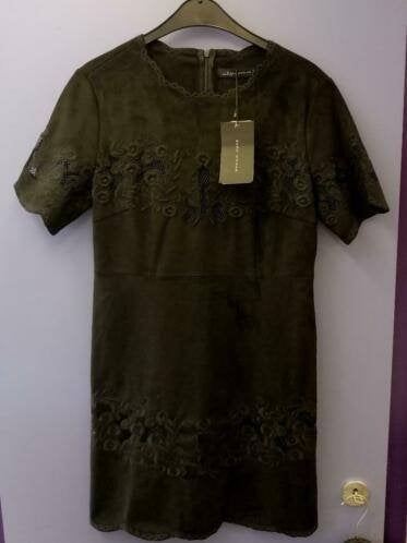 Zara zwart suedine jurk met broderie, nieuw! mt M nr 33820, Maat 38/40 (M), ., Nieuw, Ophalen of Verzenden