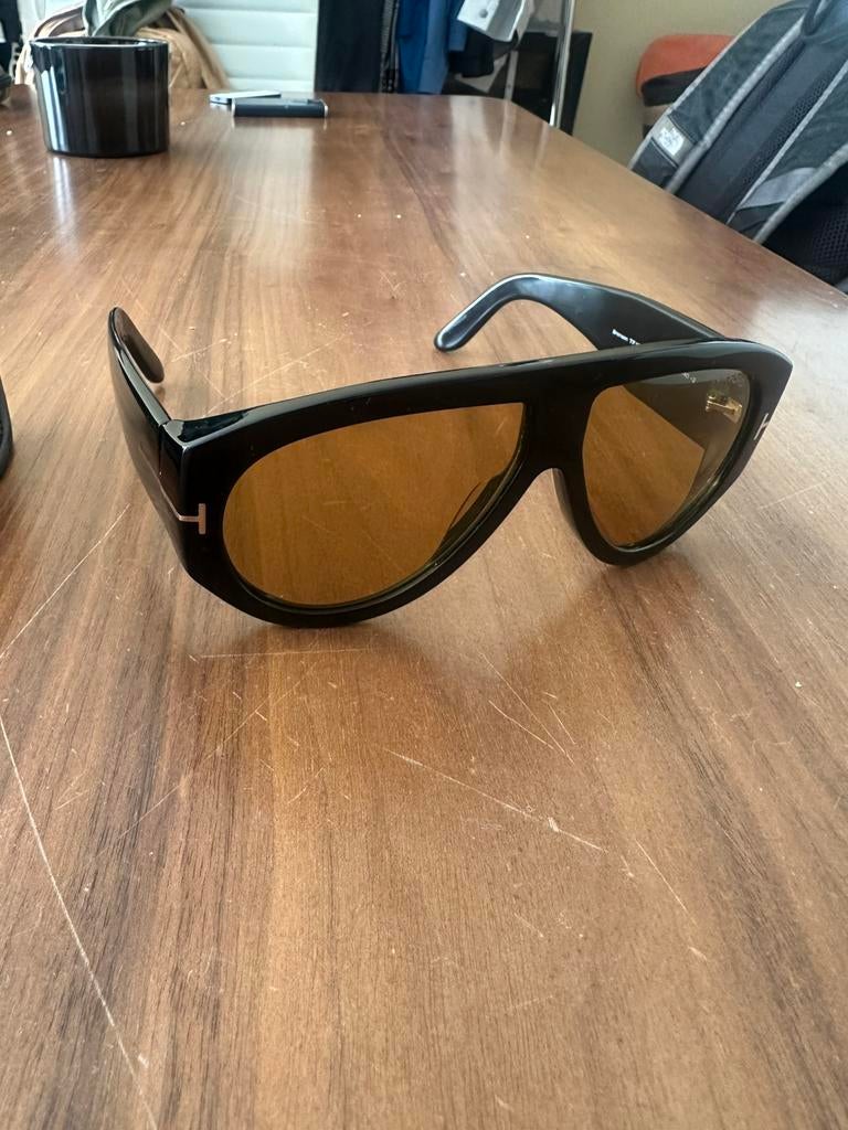 Tom Ford Sunglasses, Zonnebril, Zwart, Zo goed als nieuw, Ophalen