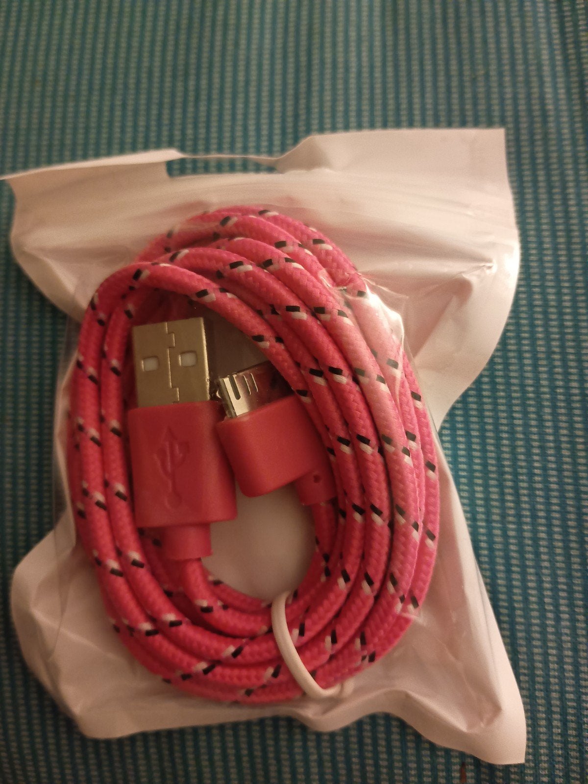 USB Kabel 2 Meter voor iPhone 4 - Roze, Ophalen of Verzenden, Nieuw, Snoer of kabel, Apple