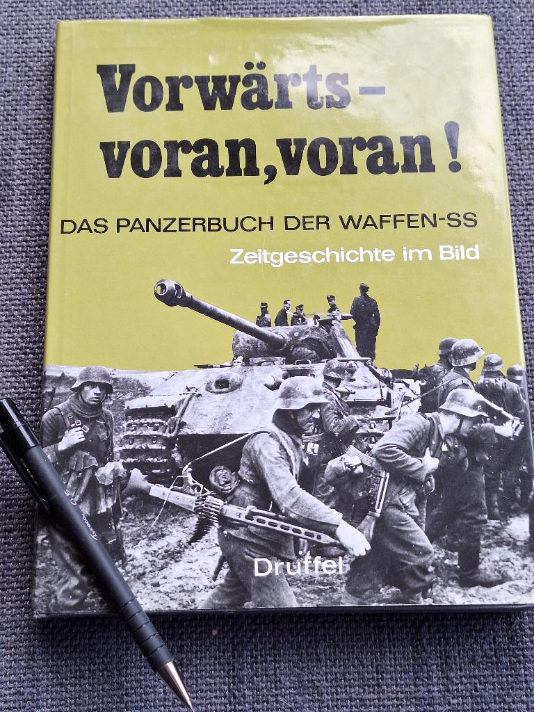 Vorwärts, voran, voran! - Das Panzerbuch der Waffen-SS, Ophalen of Verzenden, Tweede Wereldoorlog, Gelezen, Overige onderwerpen