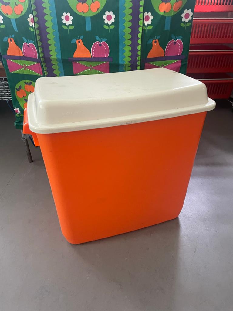 Curver Retro vintage wasmand / krukje - Oranje met wit, Ophalen, Gebruikt