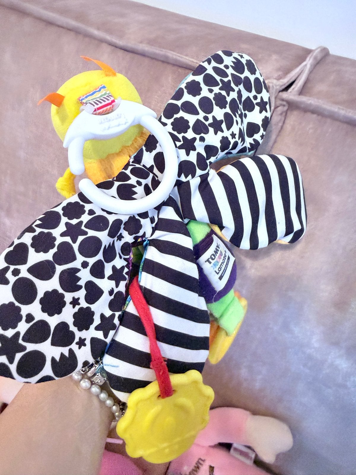 Lamaze Vlinder Speeltje - Zwart Wit en Kleurrijk, Ophalen, Zo goed als nieuw, Mobiel