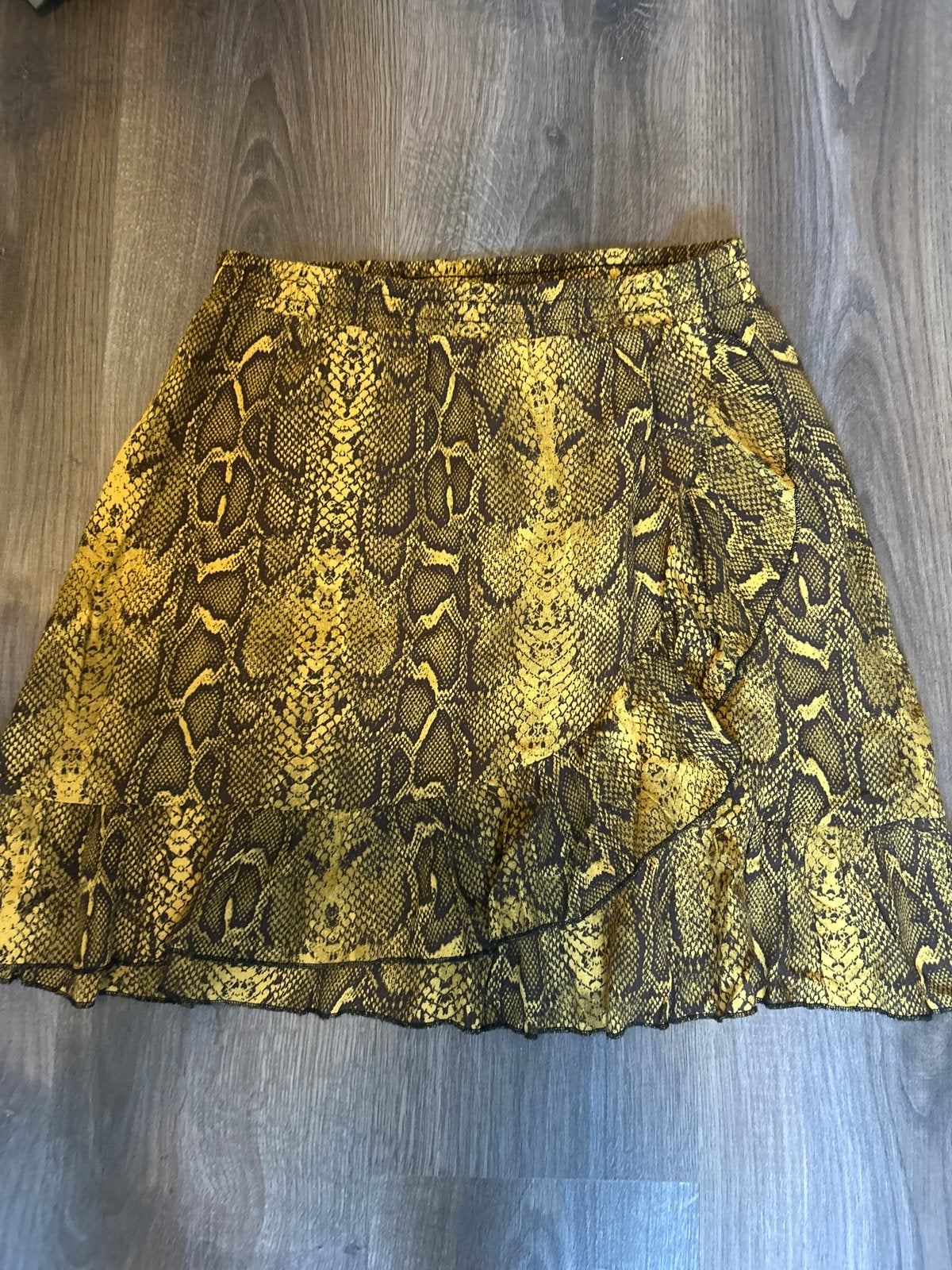 Seven Sisters Gele Slangenprint Minirok Maat M, Kleding | Dames, Rokken, Maat 38/40 (M), Geel, Ophalen of Verzenden, Zo goed als nieuw