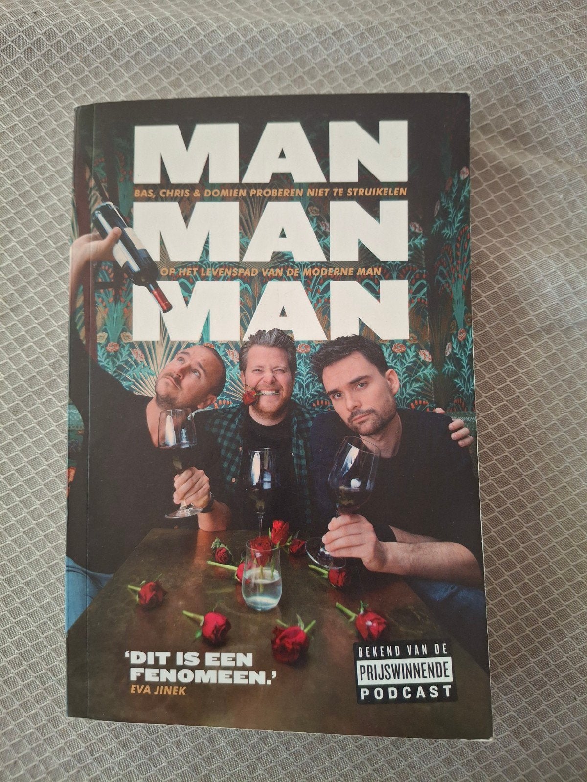 Man man man, het boek - gesigneerd door Bas, Chris & Domien, Ophalen of Verzenden, Zo goed als nieuw, Bas Louissen, Chris Bergström, Domien Verschuuren