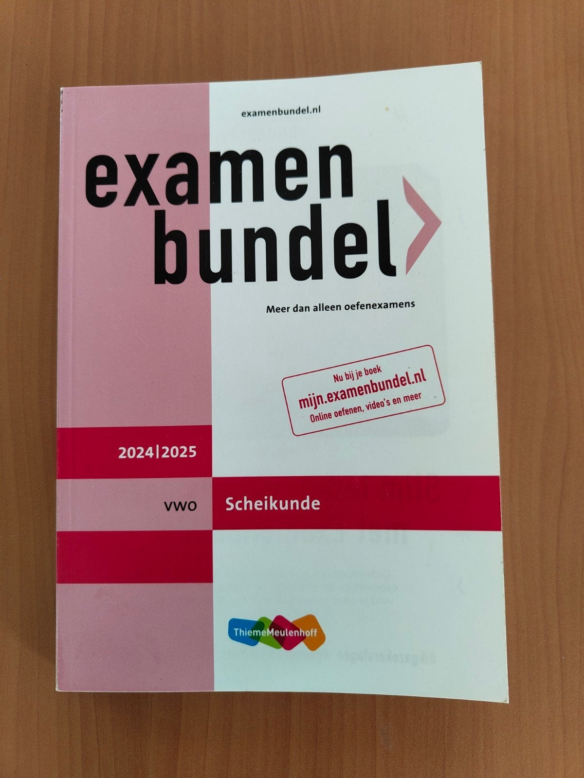 Examenbundels VWO Natuurkunde & Scheikunde (2024-2025), Ophalen of Verzenden, Beta, Gelezen, Overige niveaus